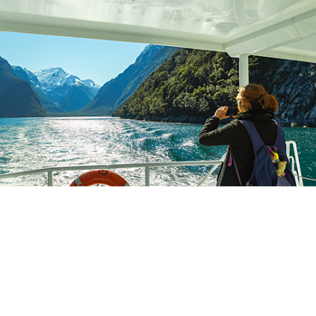 米尔福德峡湾,游艇,新西兰,旅游